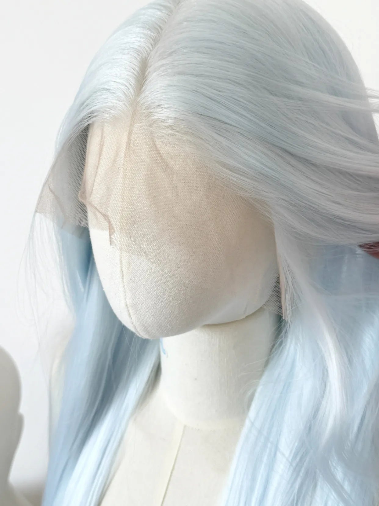 White Blue Lace Front Wig for Women 13x4 HD 26inch Long Straight Hair Wig Synthetic Lace Wigs Lace Front Frontal for Cosplay