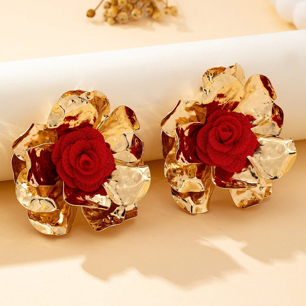 A Pair of Women's Earrings with 3D Floral Design, Large and Bold, Suitable for Everyday Wear and Vacations