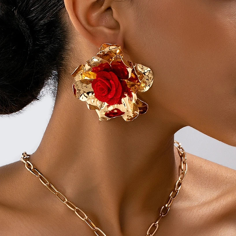 A Pair of Women's Earrings with 3D Floral Design, Large and Bold, Suitable for Everyday Wear and Vacations