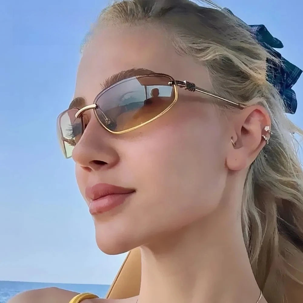 Sunglasses for Women New Fashion Gradient Sexy Sun Glasses Ladies Elegant Driving Shades Vintage Small Square Alloy Silver Y2K